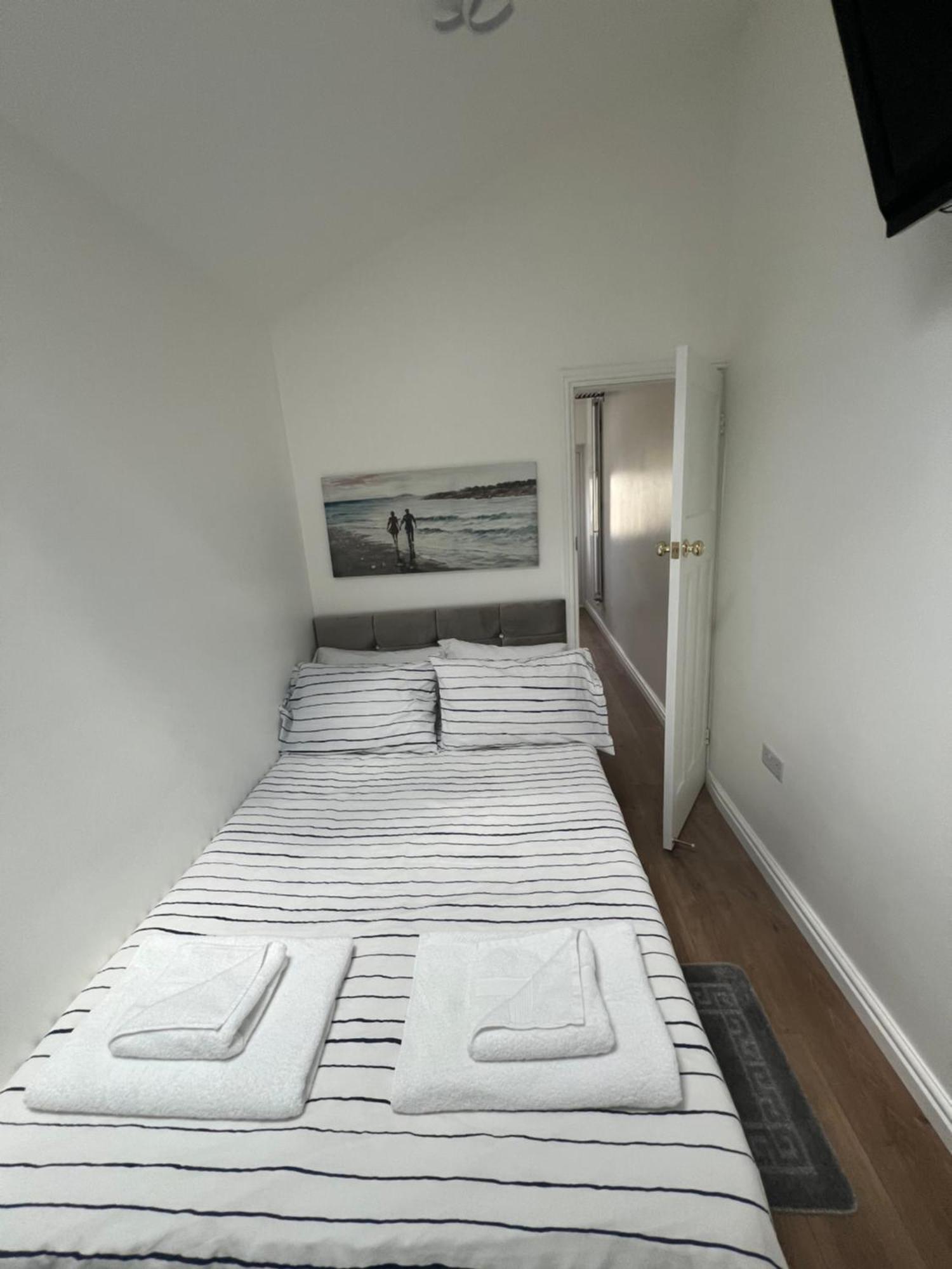 Cosy Studio Apartment, Flat In London チズルハースト エクステリア 写真